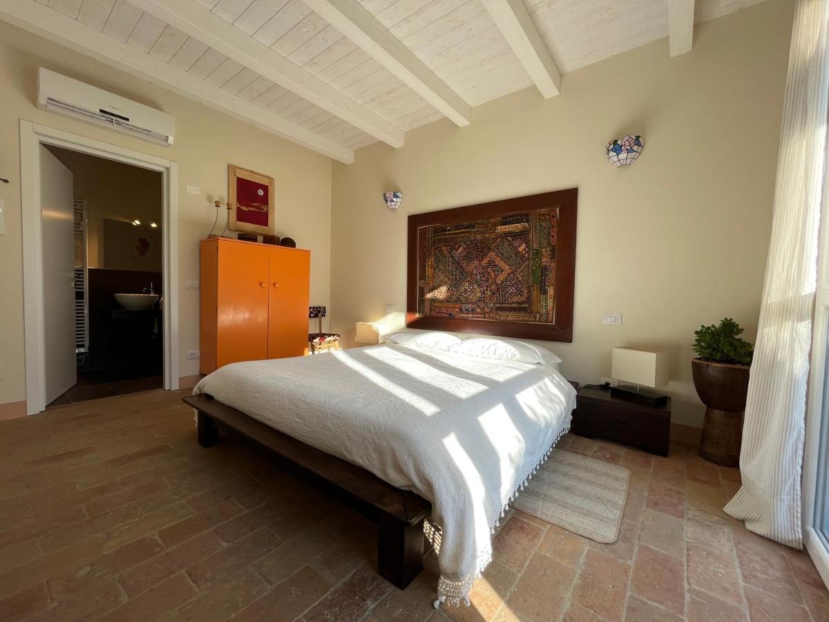 Felino Pioppi Neri R&B Bed & Breakfast エクステリア 写真